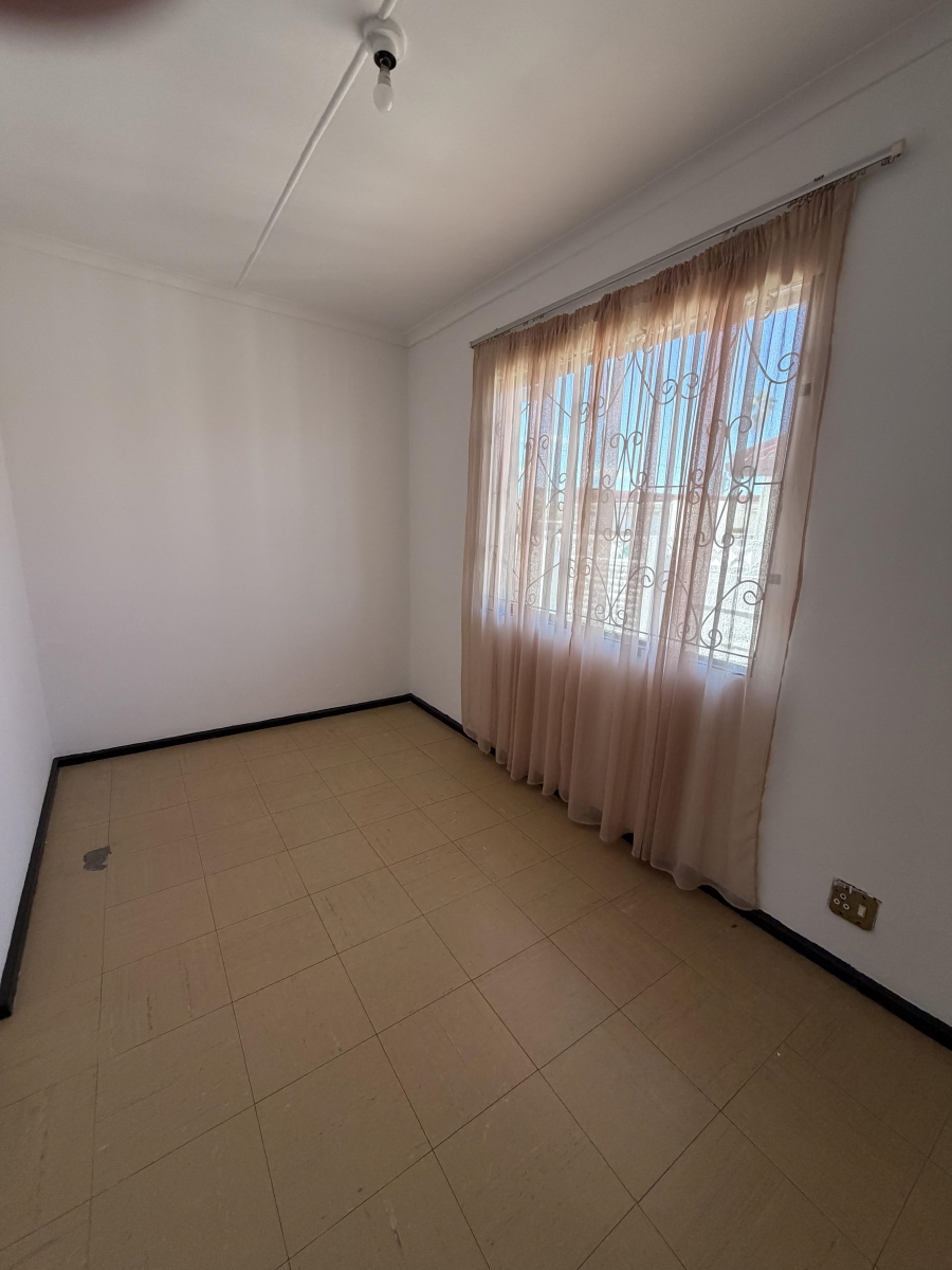 3 Bedroom Property for Sale in Braelyn Eastern Cape